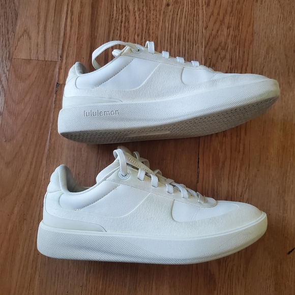 lululemon athletica Shoes - lululemon athletica Cityverse Womans  White Court-Style Sneakers, Size 5.5